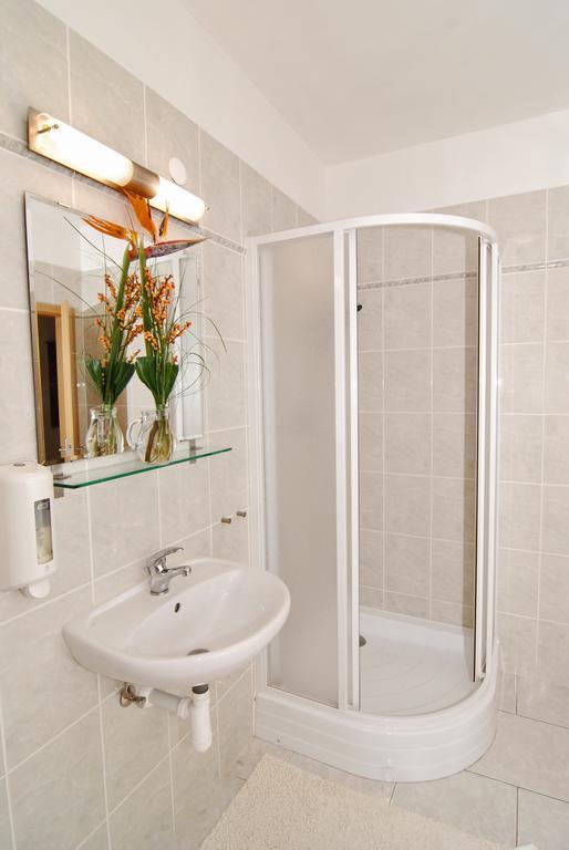 Apartmany Chodov Praag Kamer foto