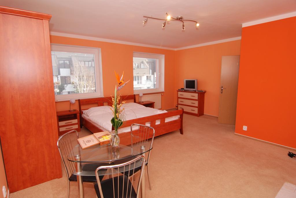 Apartmany Chodov Praag Kamer foto