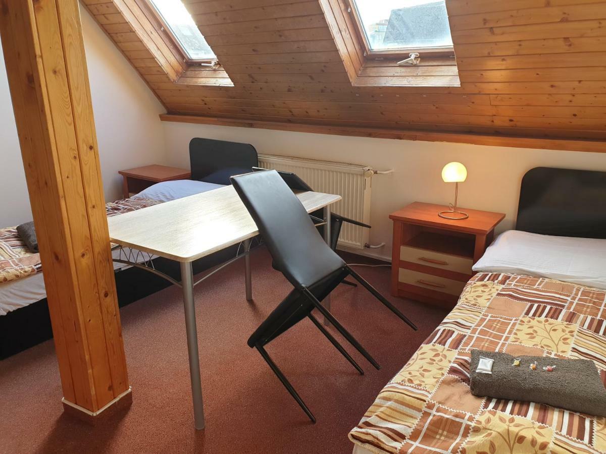 Apartmany Chodov Praag Kamer foto